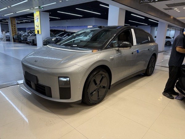 Omoda 5 EV